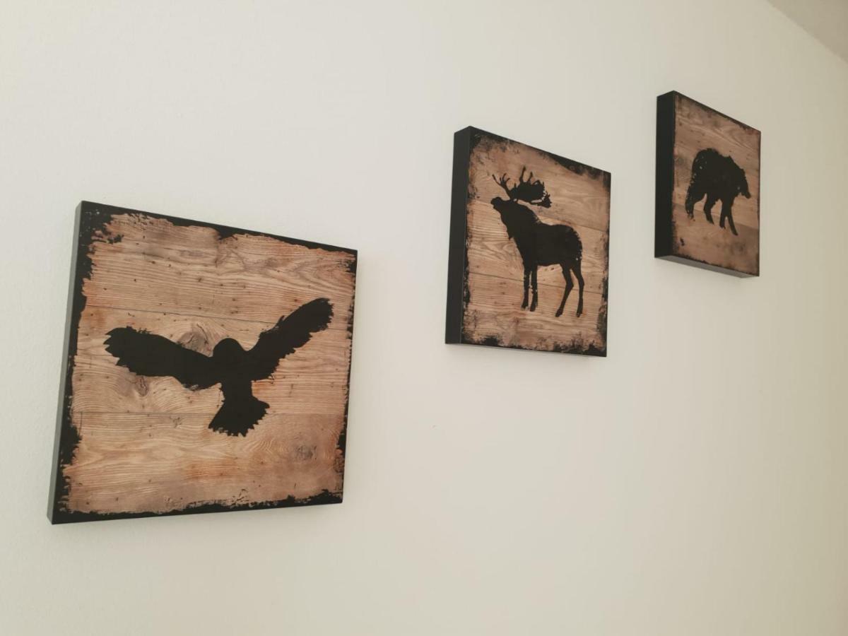 Apartmani Andrej Udbina エクステリア 写真